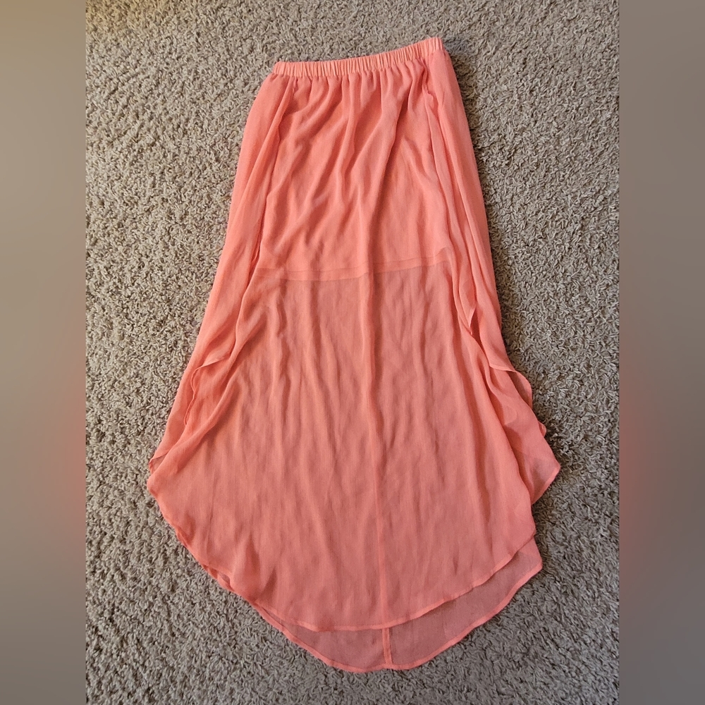 Flowy skirt
